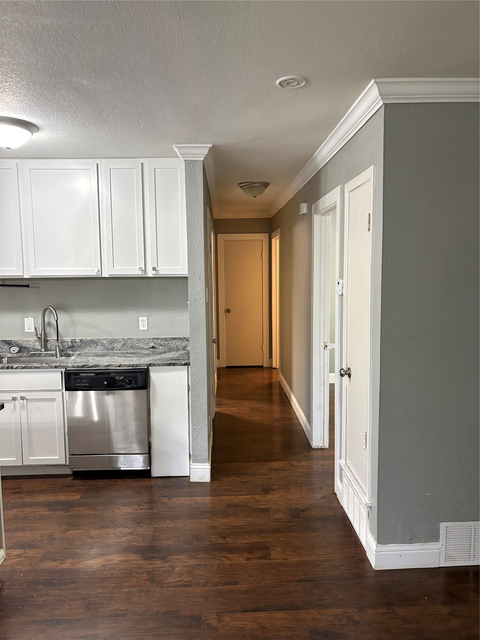 12404 Sunland Street Dallas TX 75218