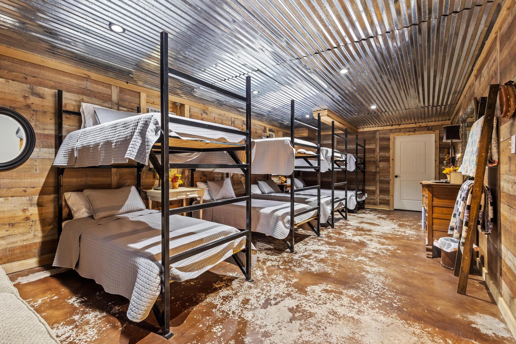 2321 County Road 2100 Ivanhoe TX 75447