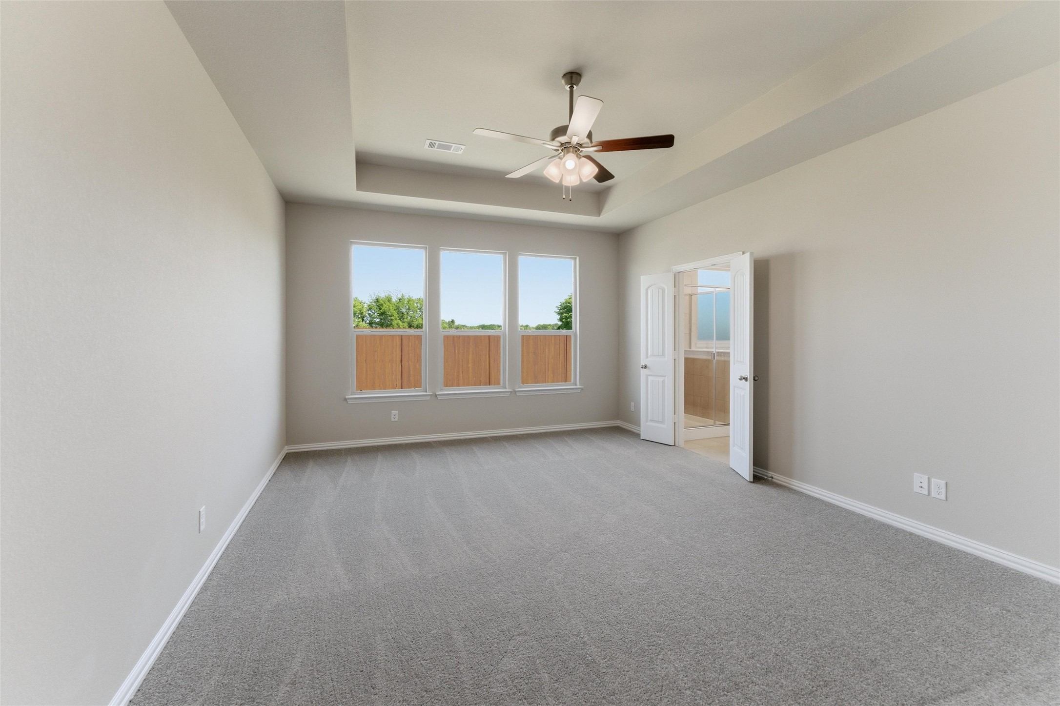 1229 Sabine River Lane Springtown TX 76082