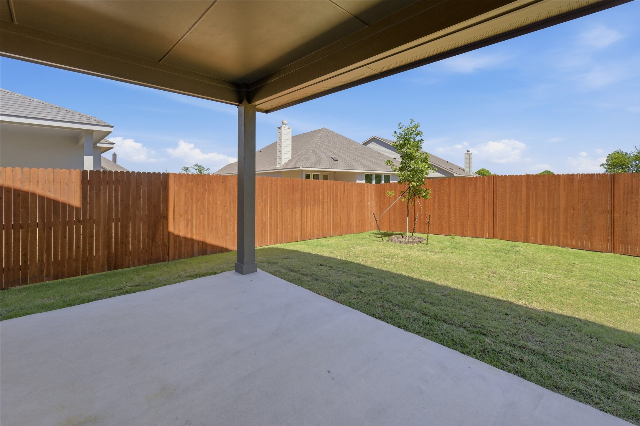 1229 Sabine River Lane Springtown TX 76082