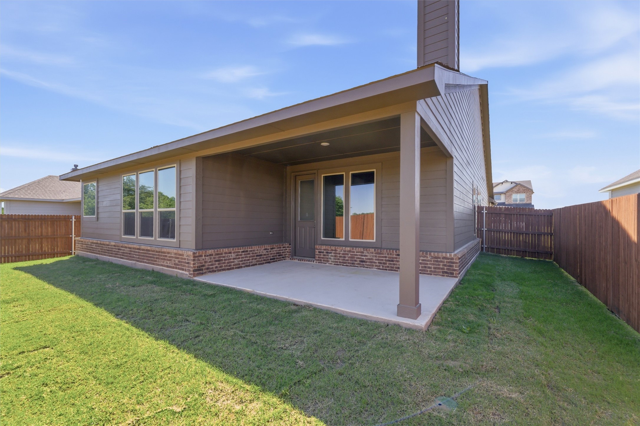1229 Sabine River Lane Springtown TX 76082