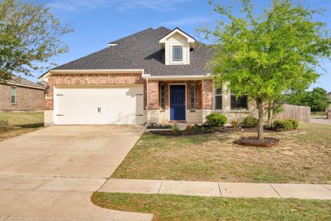 221 Bear Trail Waxahachie TX 75167