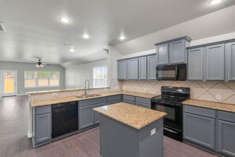 221 Bear Trail Waxahachie TX 75167