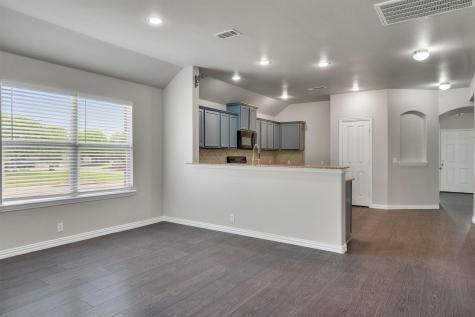 221 Bear Trail Waxahachie TX 75167