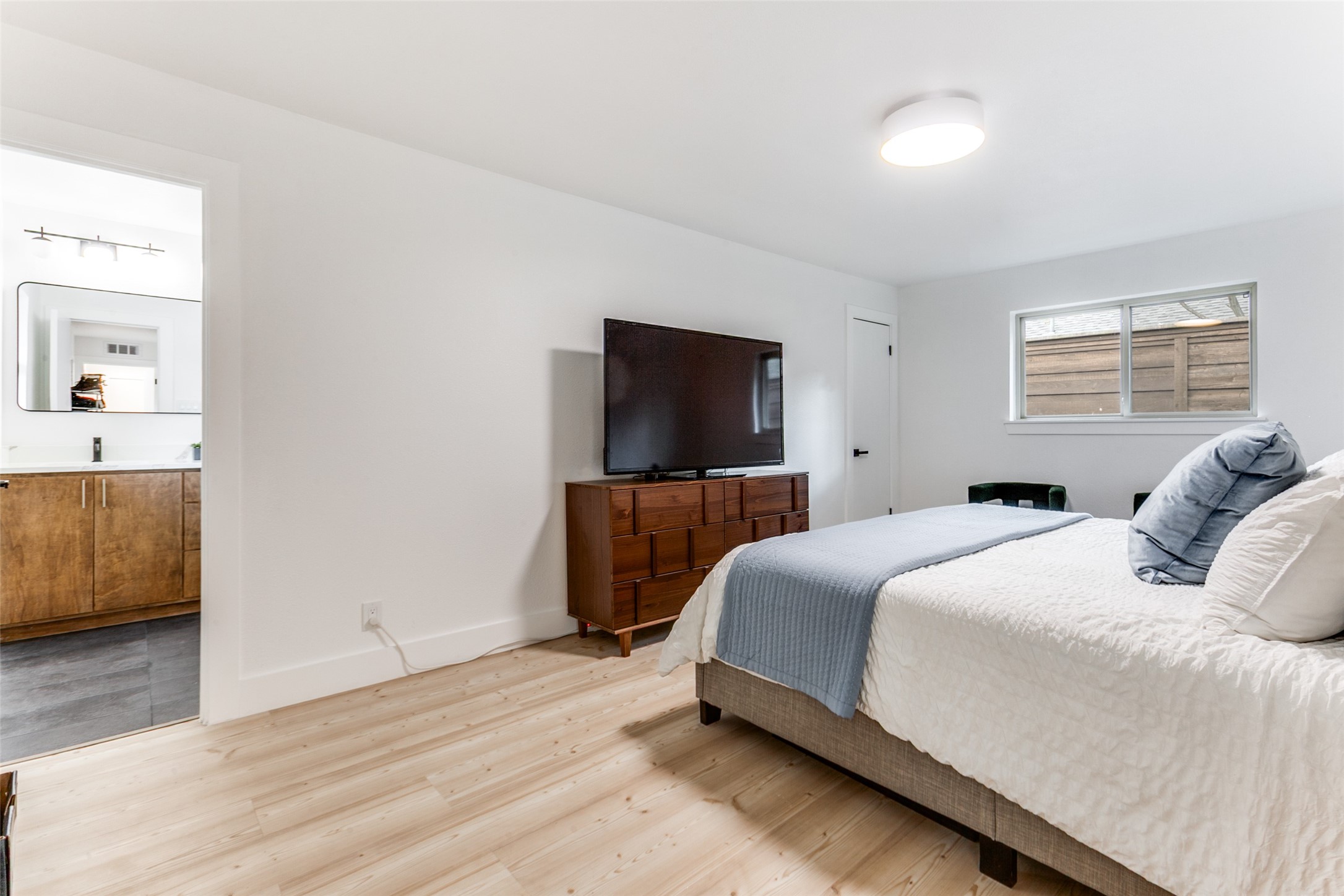 7637 La Risa Drive Dallas TX 75248