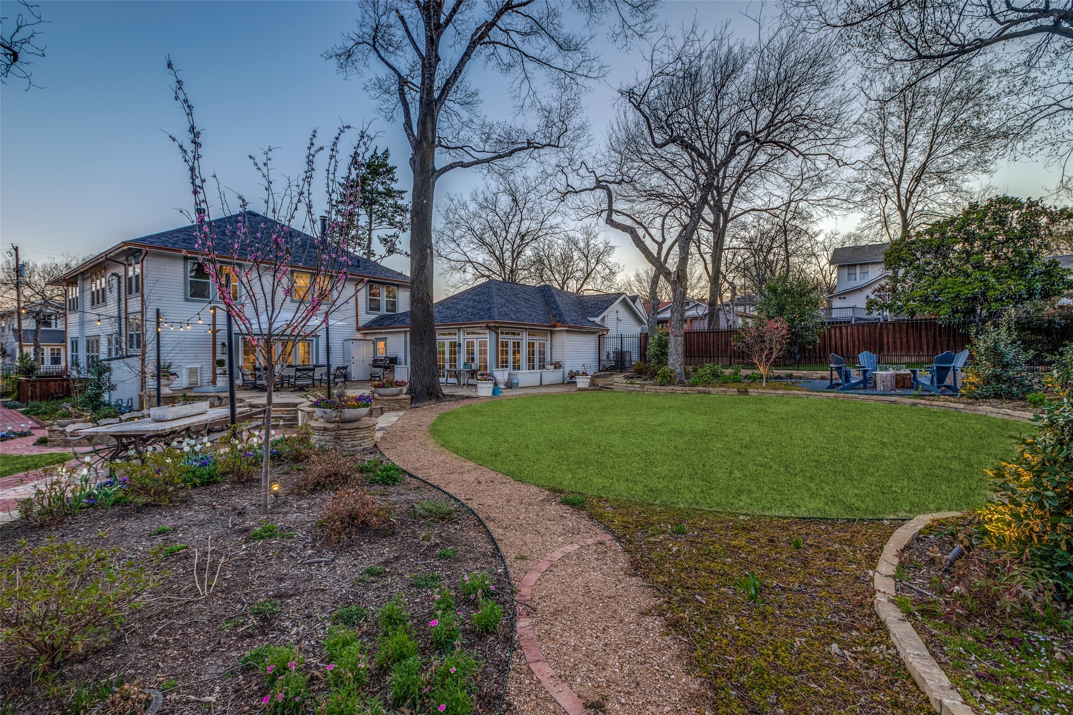 506 W Virginia Street Mckinney TX 75069