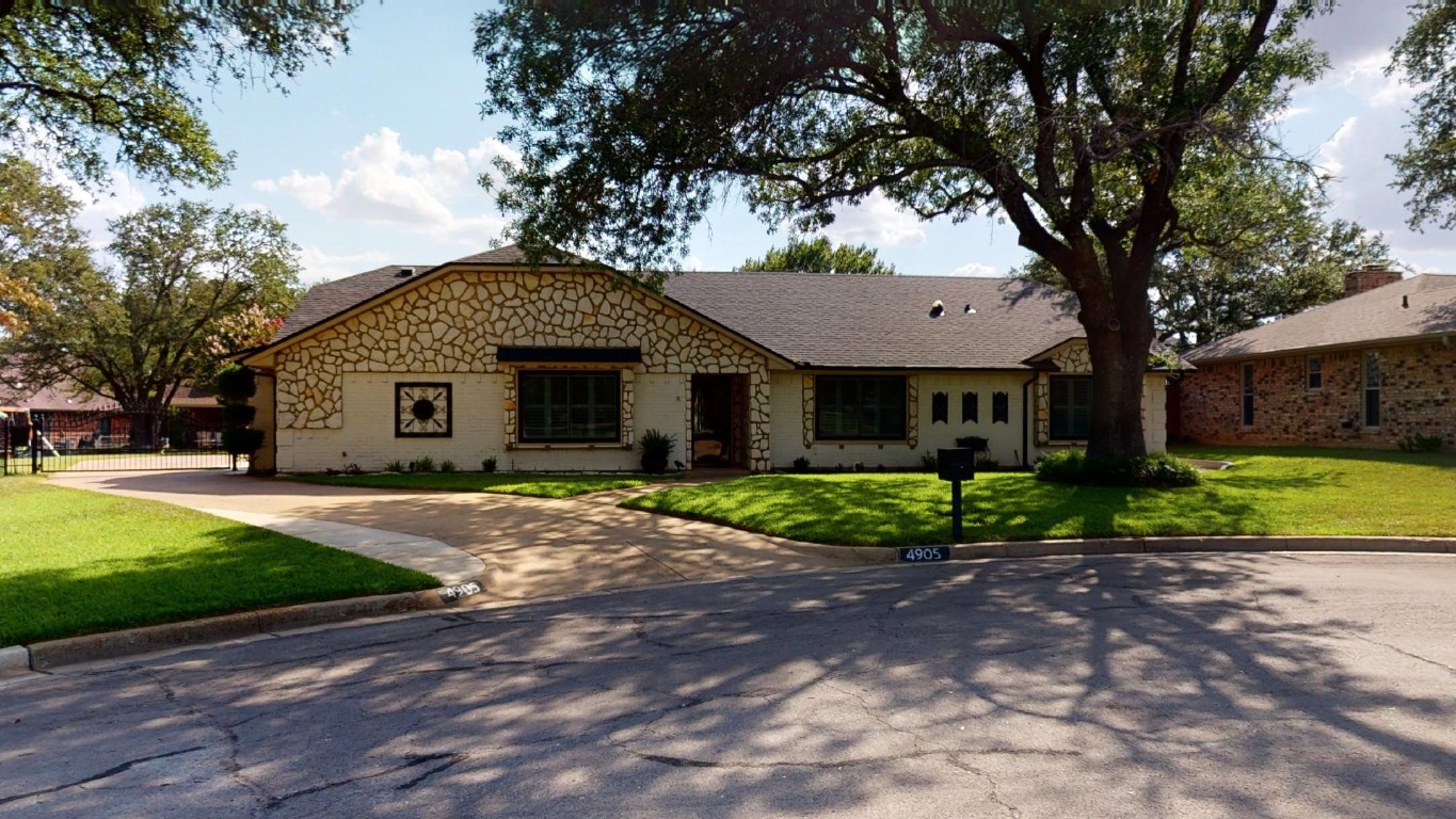 4905 Dory Court North Richland Hills TX 76180