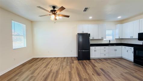 415 Colorado Avenue Graham TX 76450