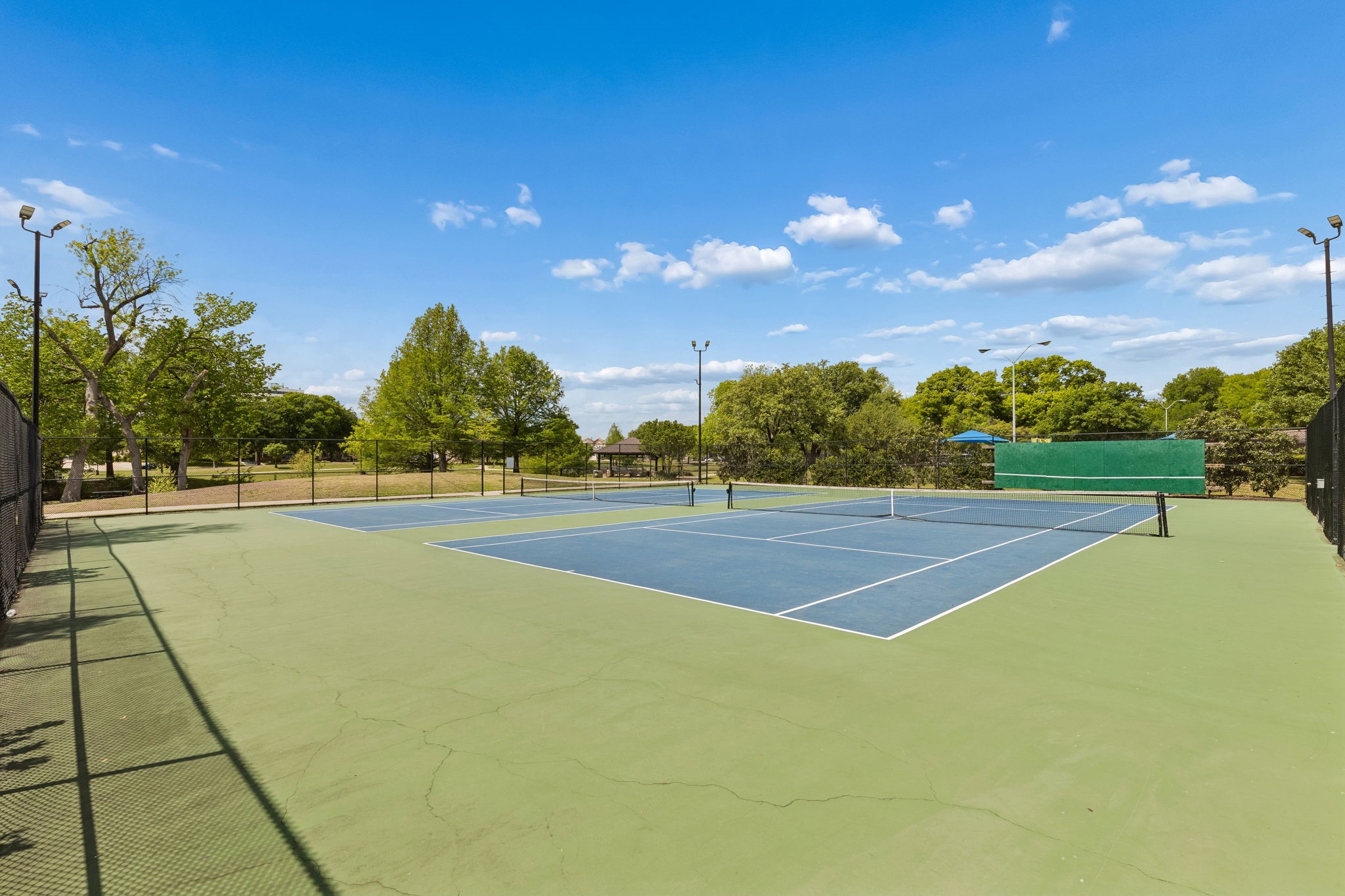 301 N Cottonwood Drive Richardson TX 75080
