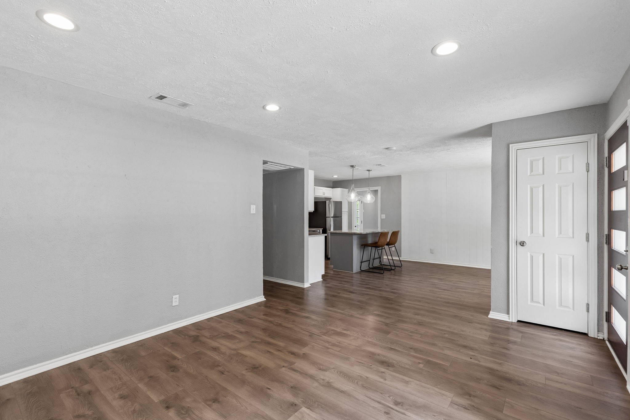 301 N Cottonwood Drive Richardson TX 75080