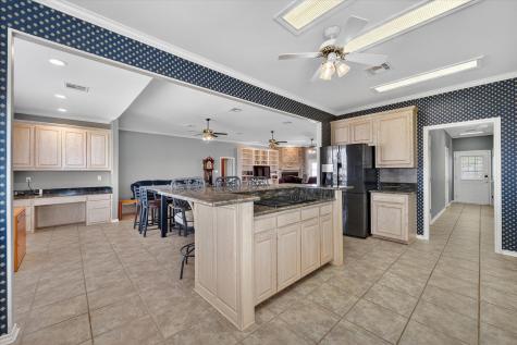 1141 Lake Halbert Road Corsicana TX 75109