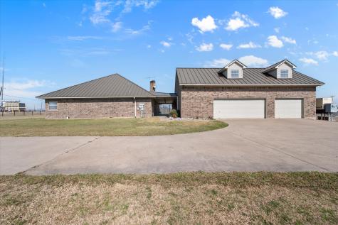 1141 Lake Halbert Road Corsicana TX 75109