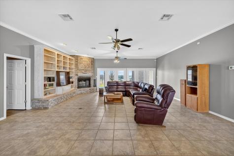 1141 Lake Halbert Road Corsicana TX 75109