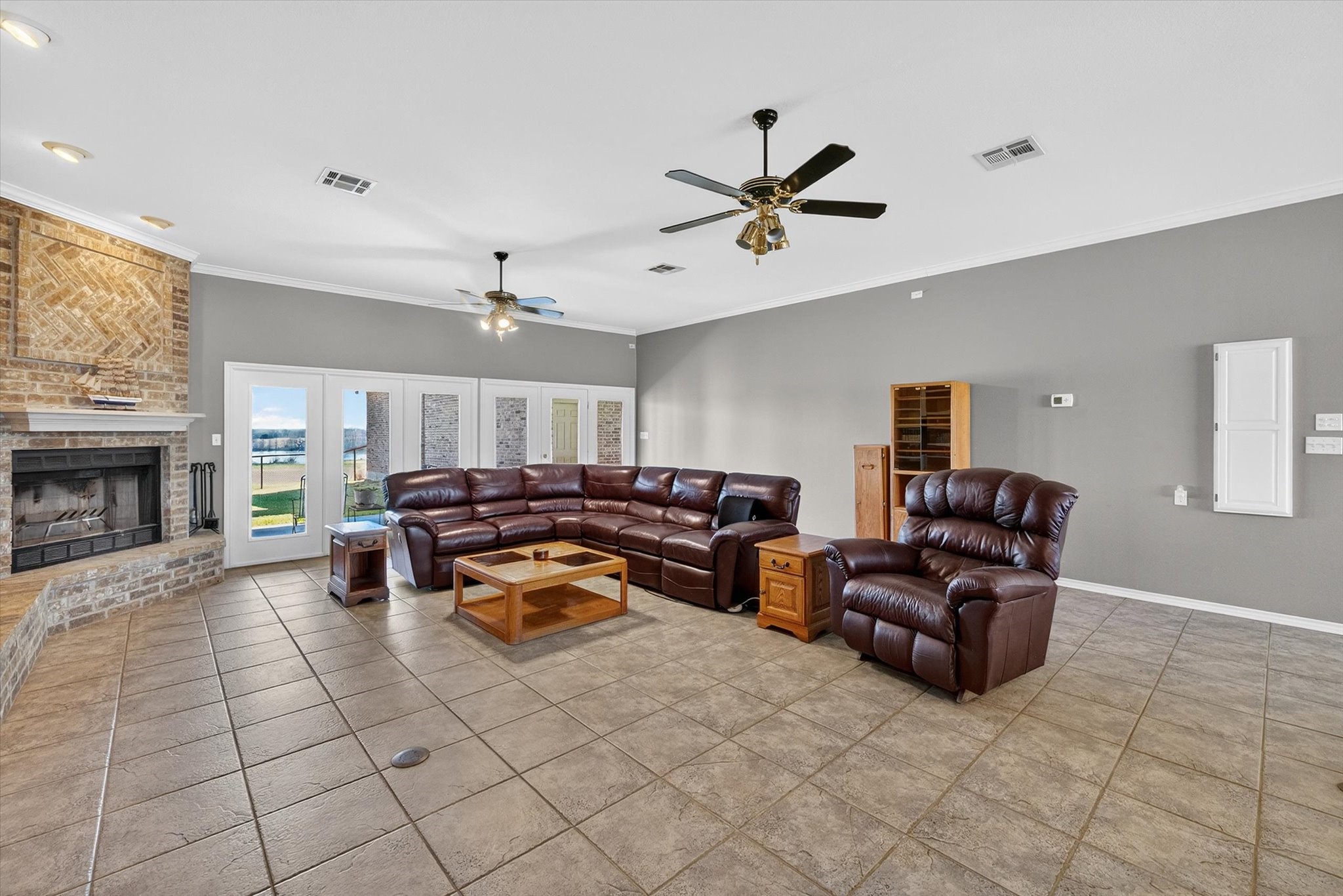 1141 Lake Halbert Road Corsicana TX 75109