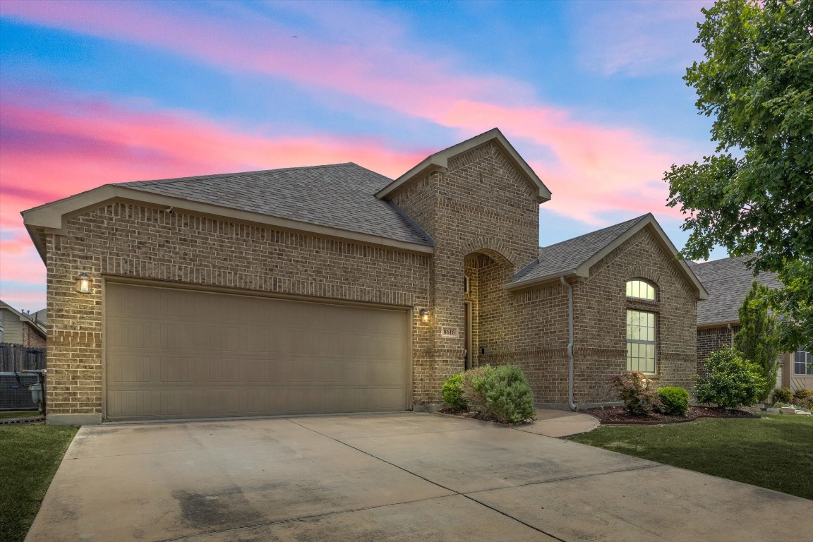 8616 Tribute Lane Fort Worth TX 76131