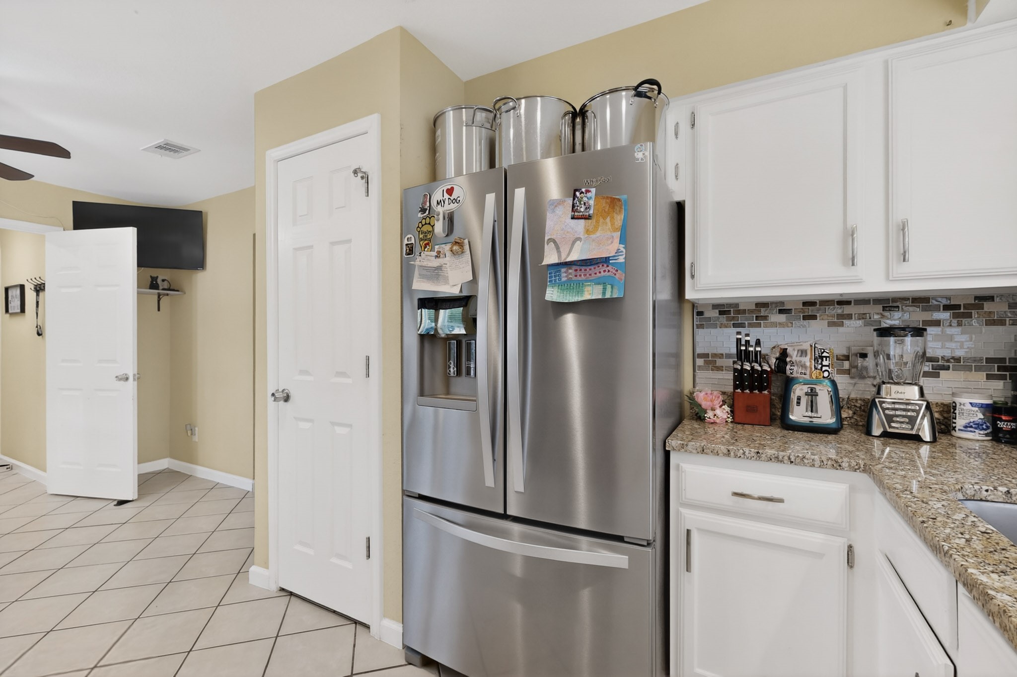 609 Melissa Lane Garland TX 75040
