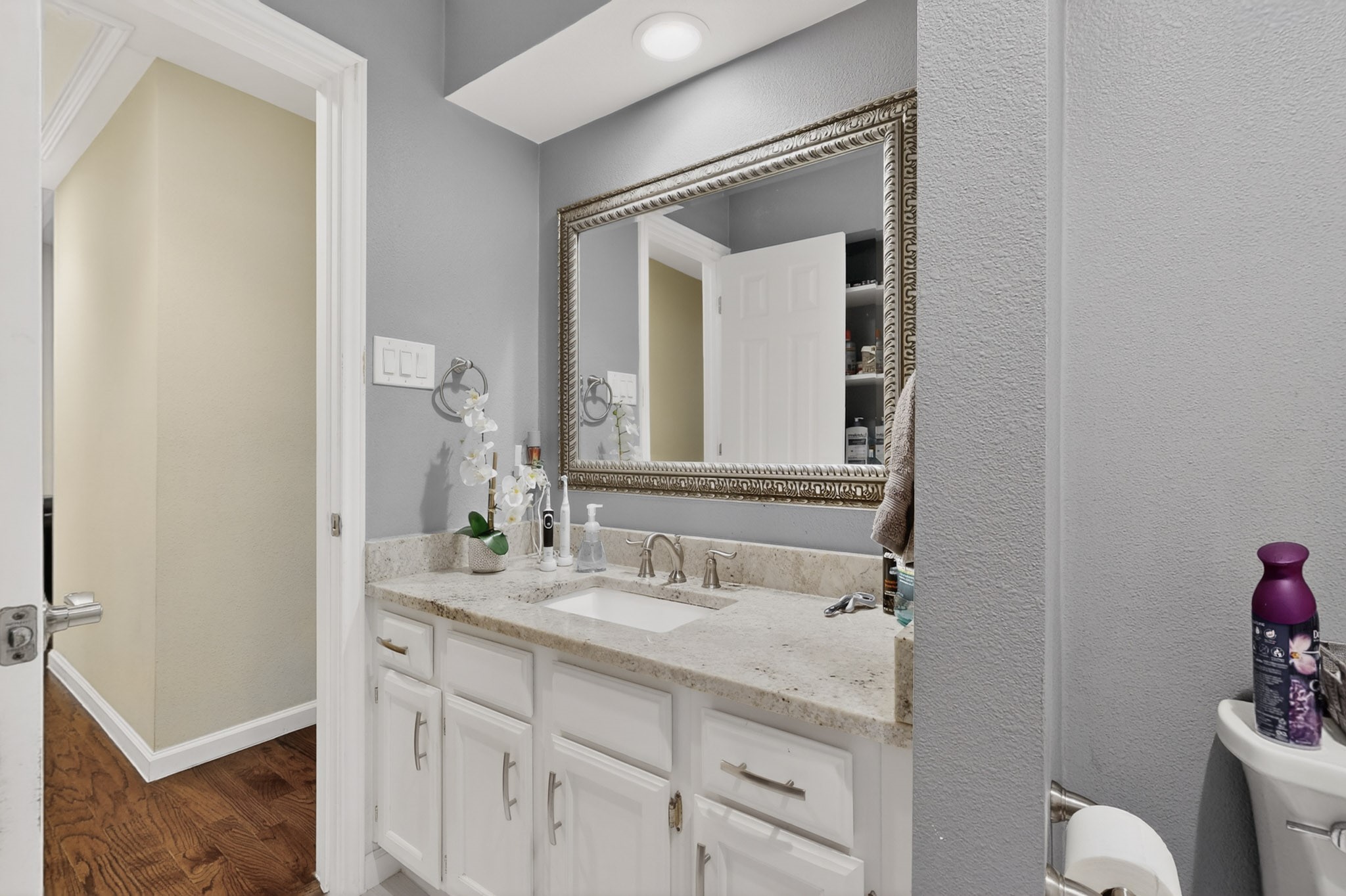 609 Melissa Lane Garland TX 75040