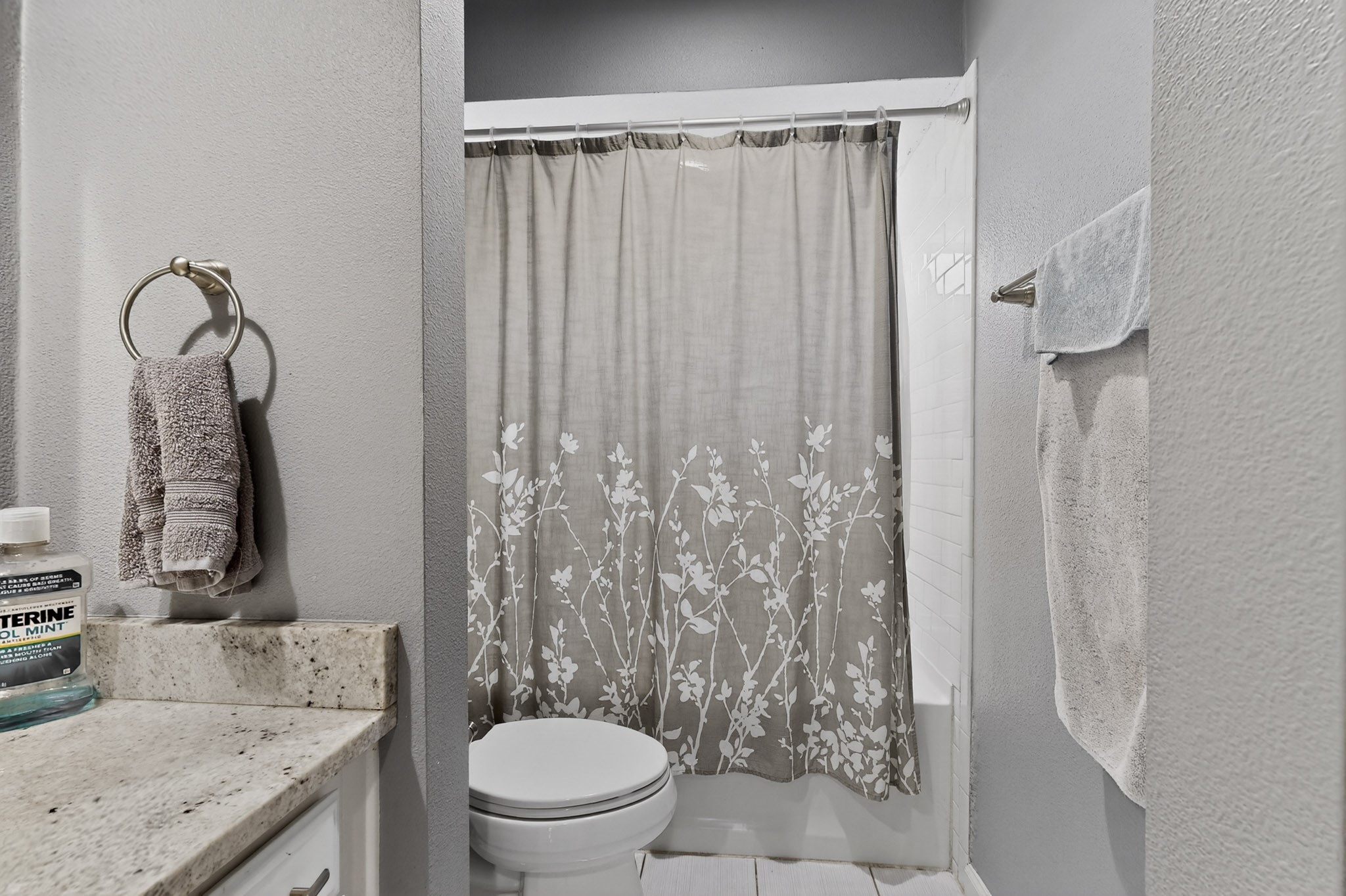609 Melissa Lane Garland TX 75040