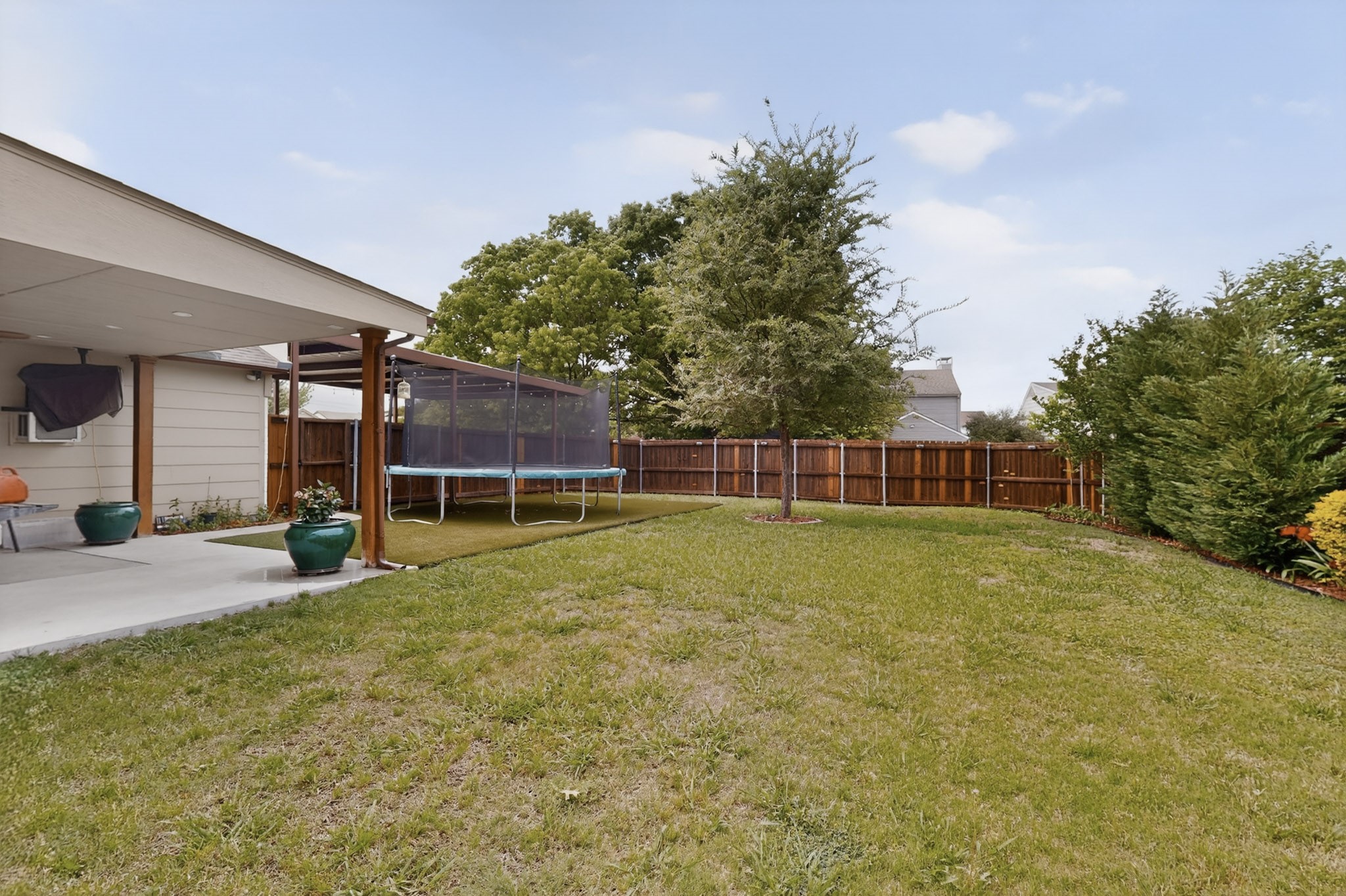 609 Melissa Lane Garland TX 75040