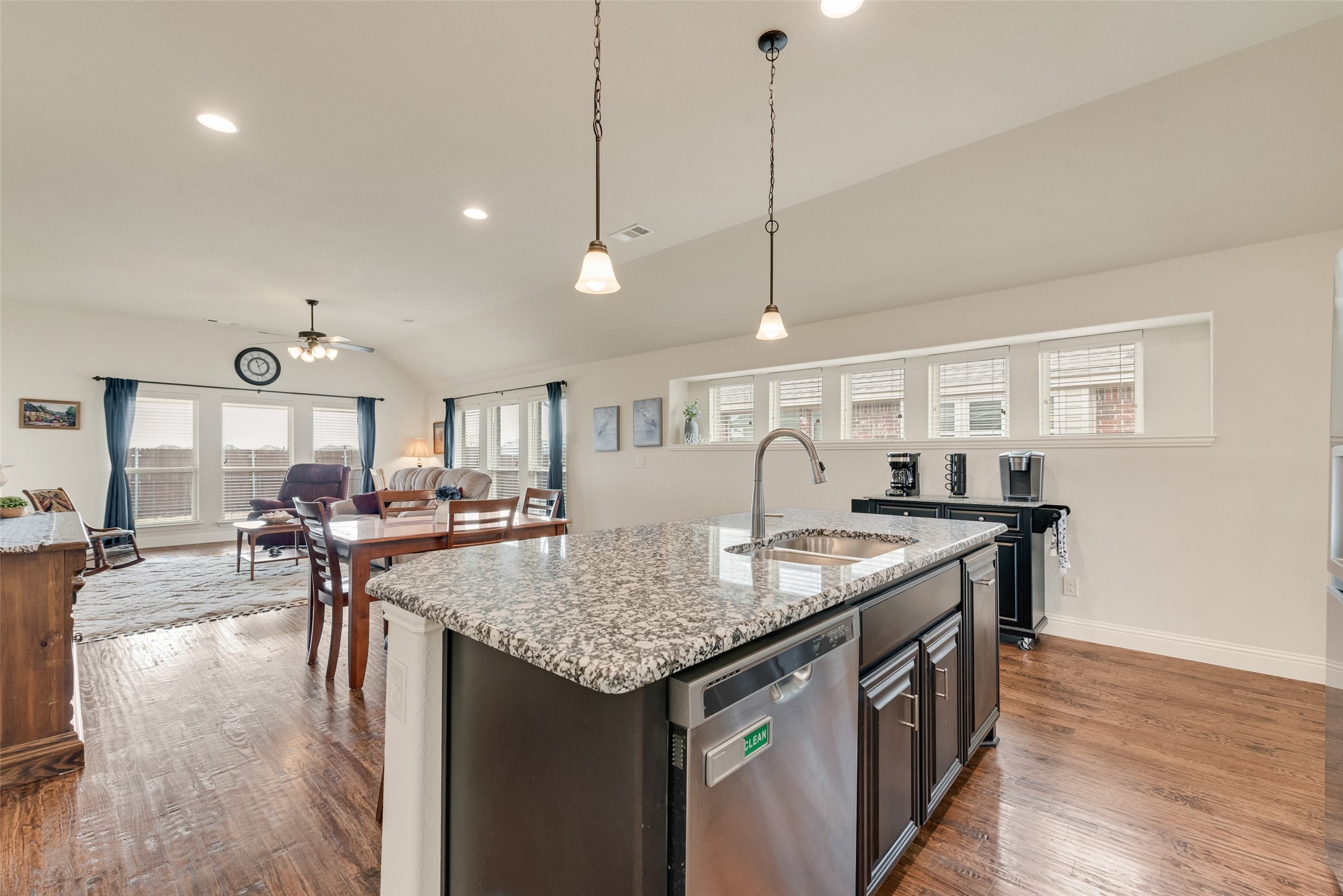 548 Hay Meadow Drive Waxahachie TX 75165