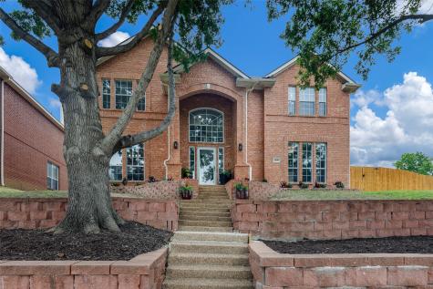 2400 Manchester Drive Carrollton TX 75006
