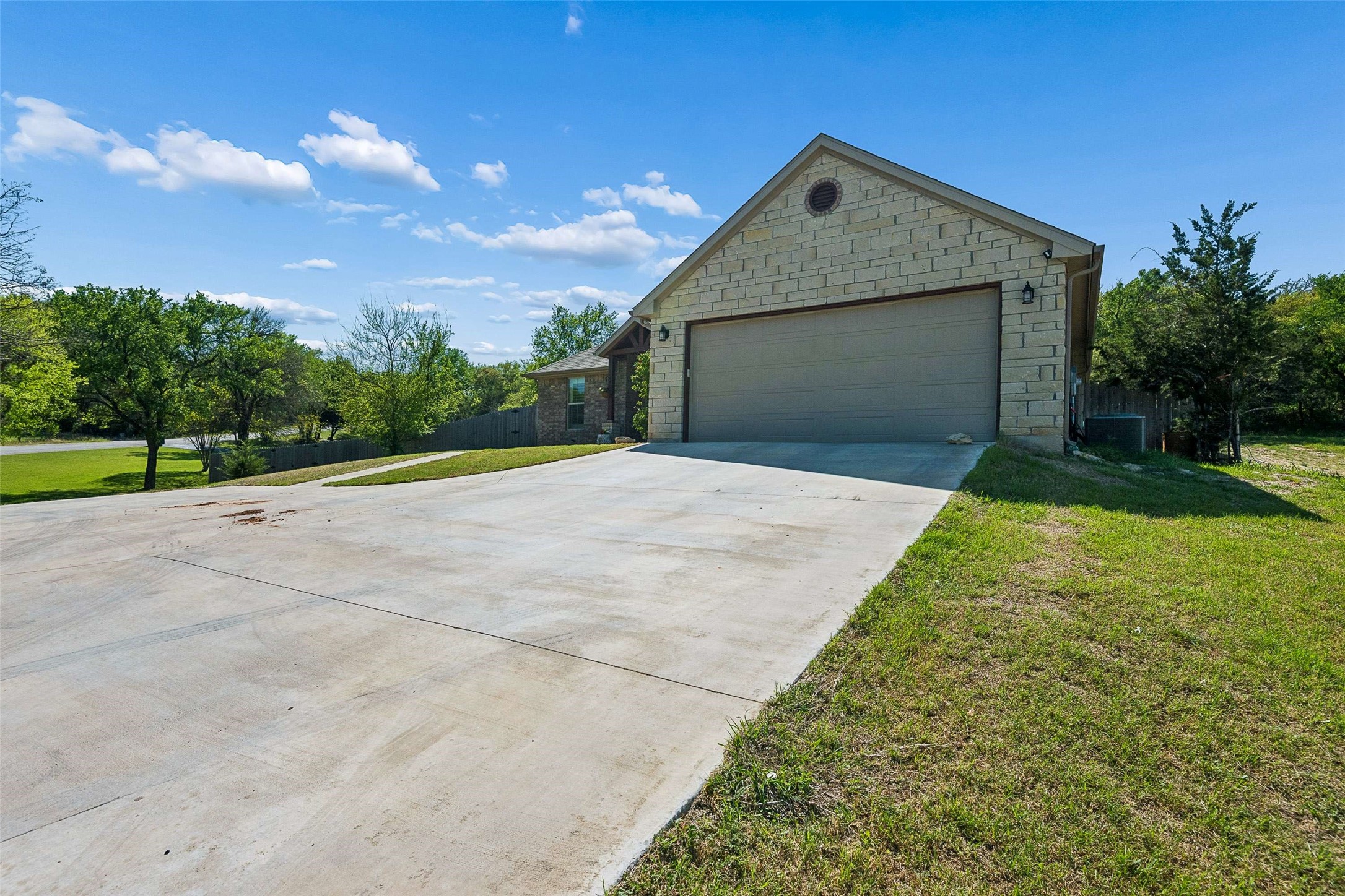 4114 Seminole Trail Granbury TX 76048