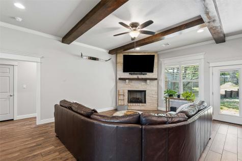 4114 Seminole Trail Granbury TX 76048