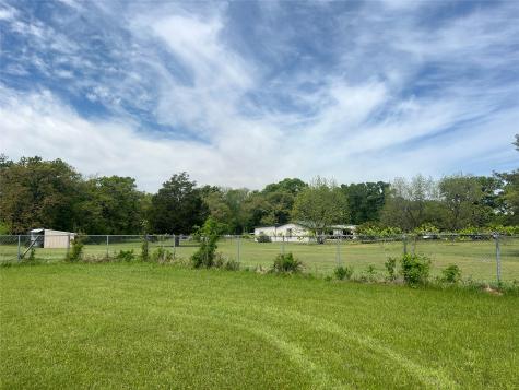 1376 County Road 1123 Cumby TX 75433