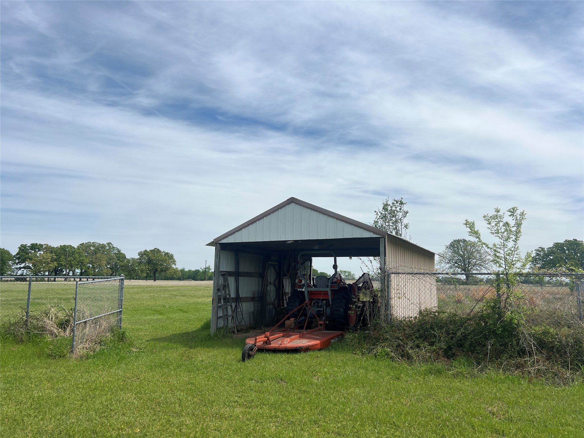 1376 County Road 1123 Cumby TX 75433
