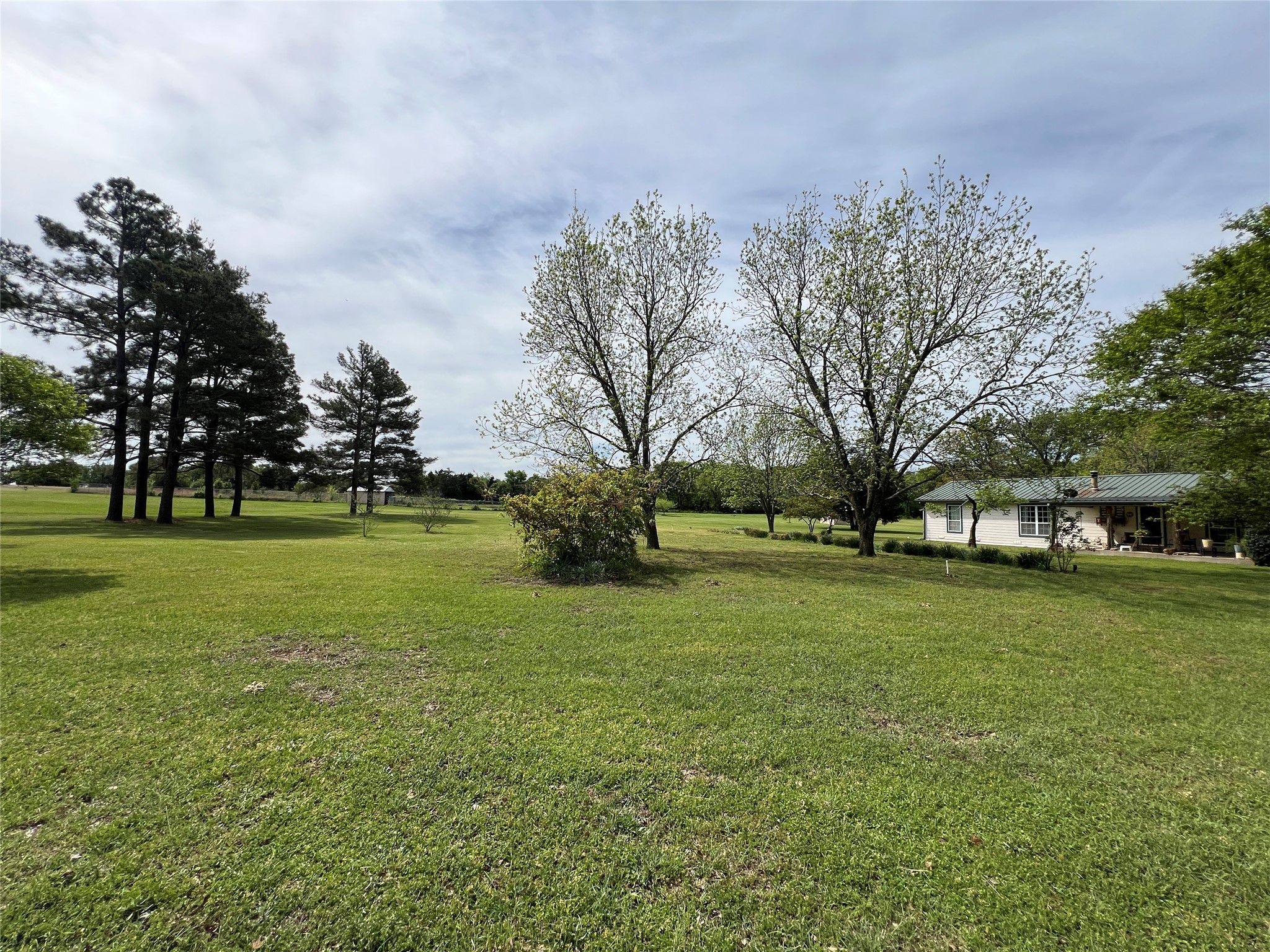 1376 County Road 1123 Cumby TX 75433