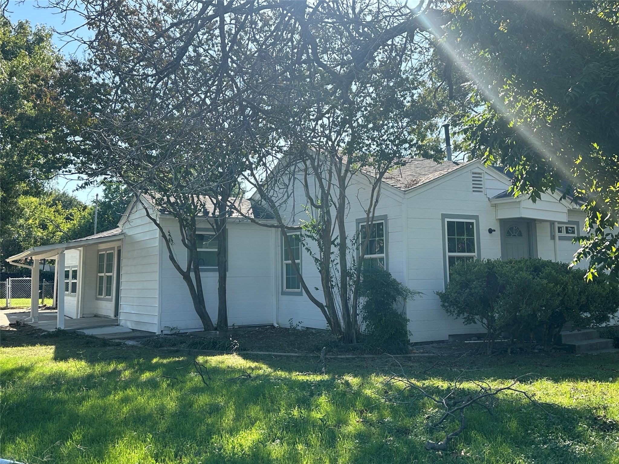 602 Tamara Lane Grand Prairie TX 75051