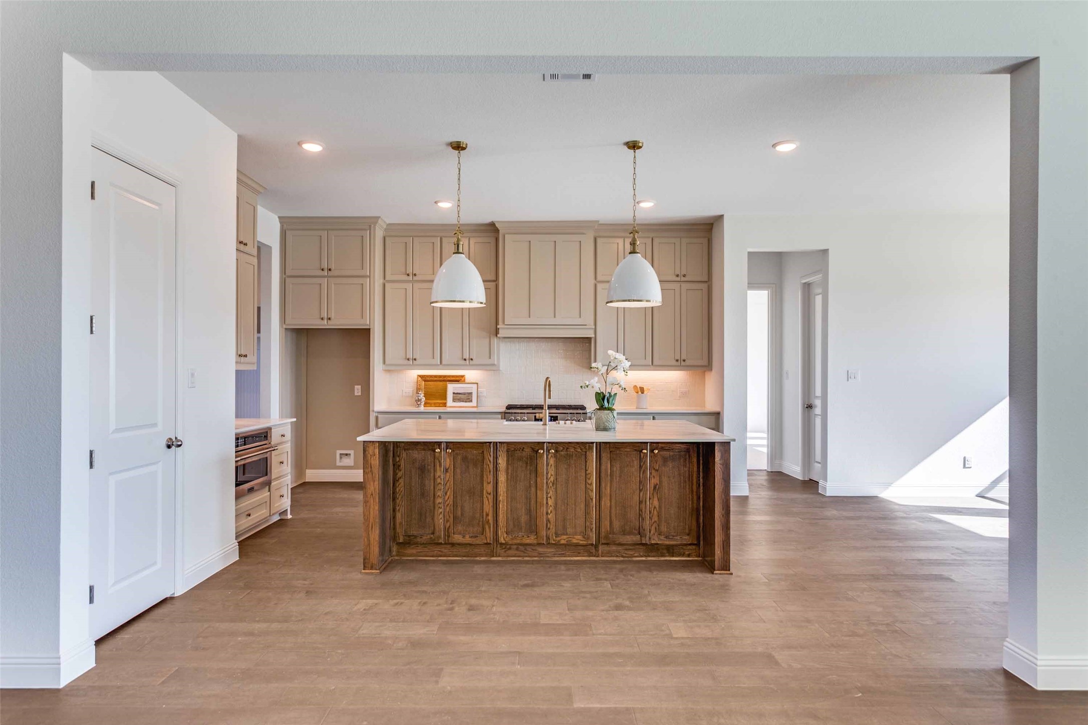 1016 Emery Court Willow Park TX 76087