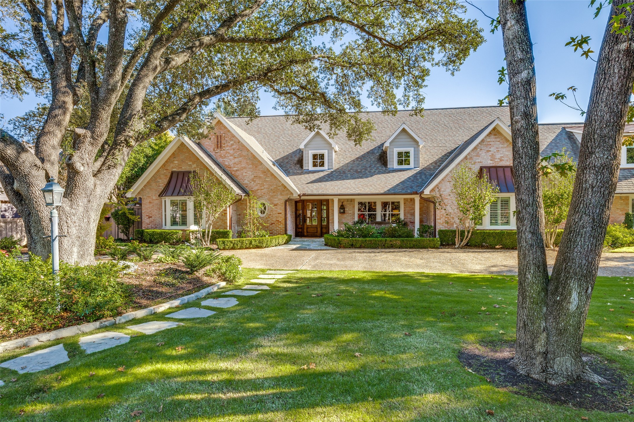 6544 Valleybrook Drive Dallas TX 75254