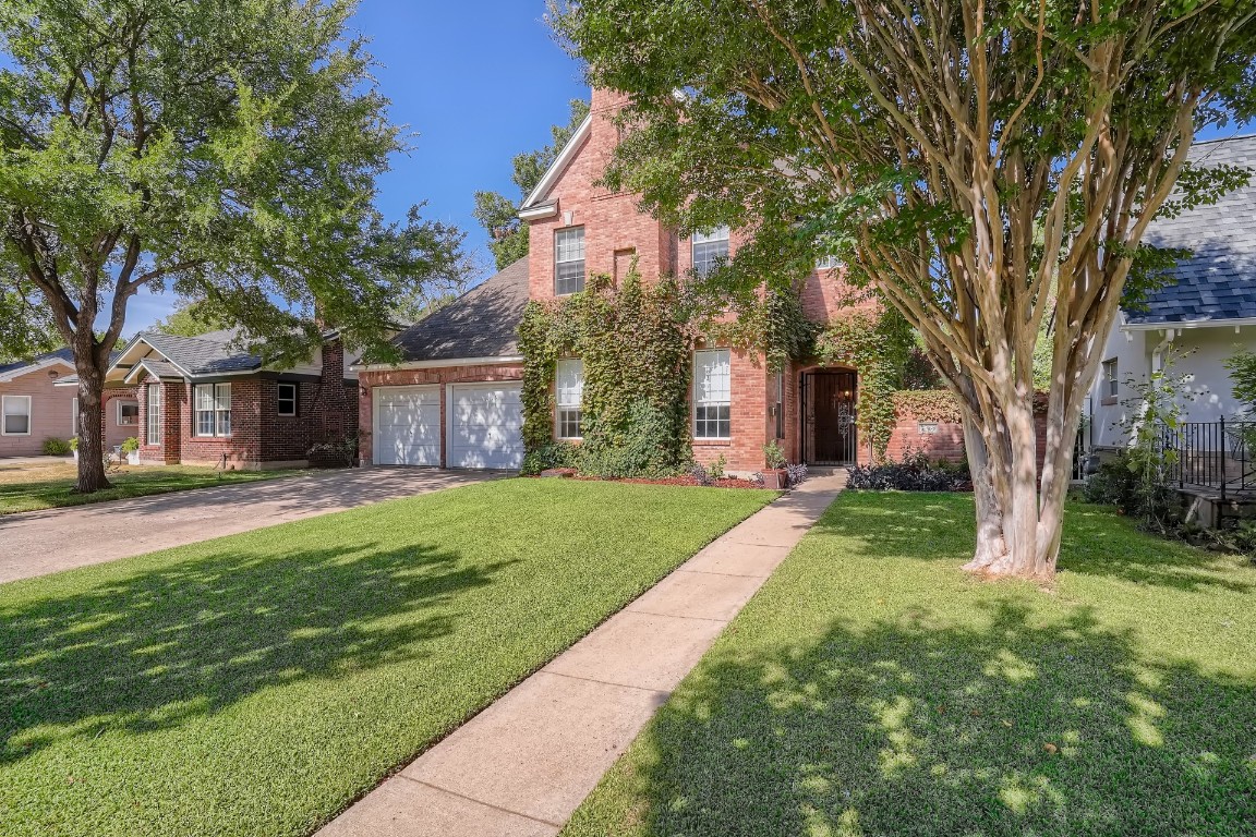 1216 Buck Avenue Fort Worth TX 76110