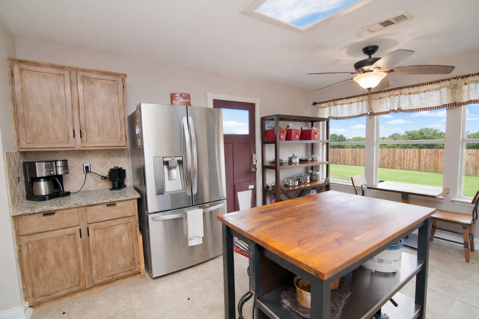 757 Winding Oak Bend Lake Dallas TX 75065