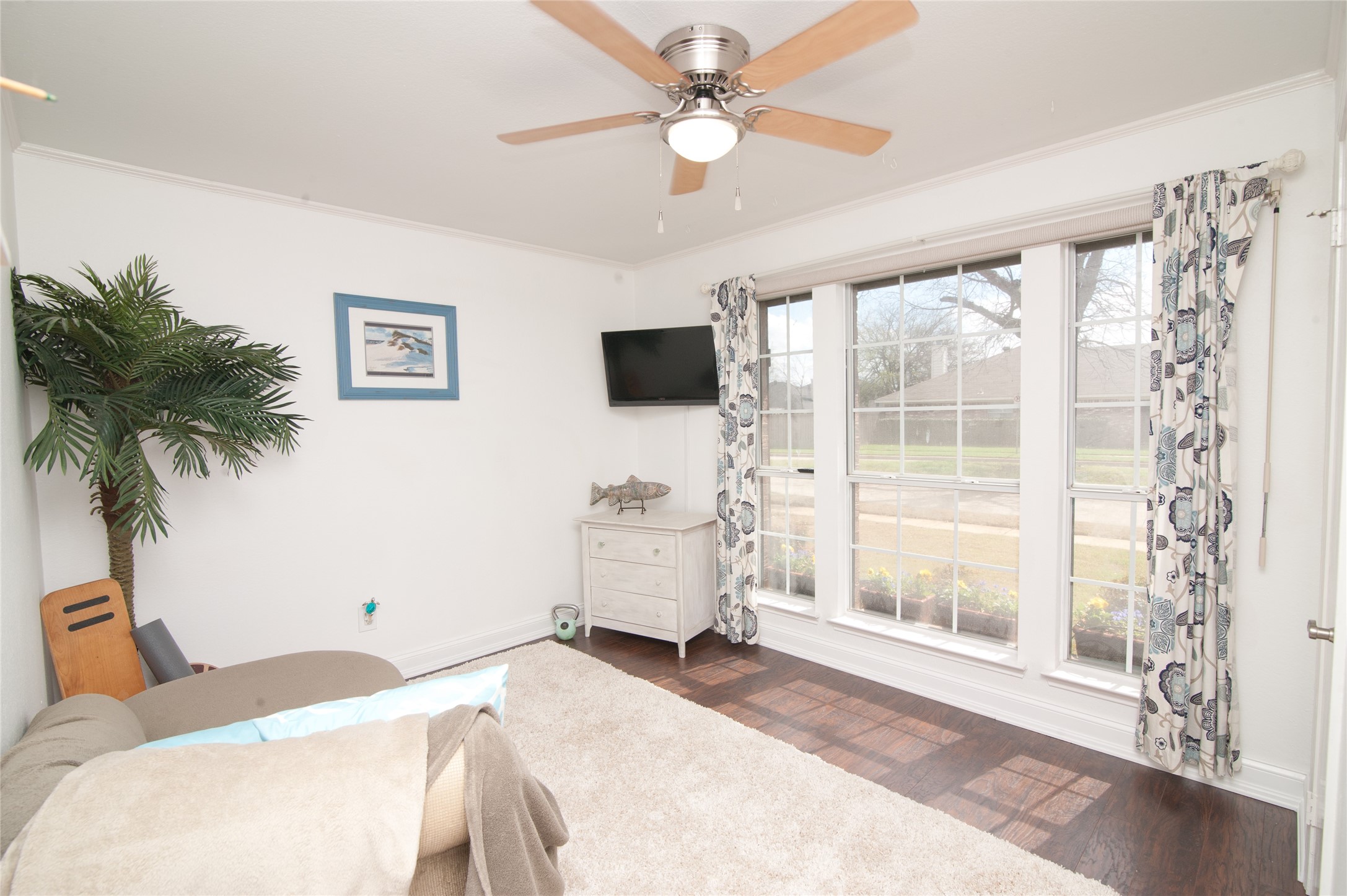 757 Winding Oak Bend Lake Dallas TX 75065