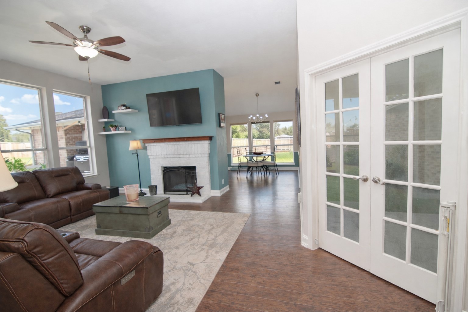 757 Winding Oak Bend Lake Dallas TX 75065