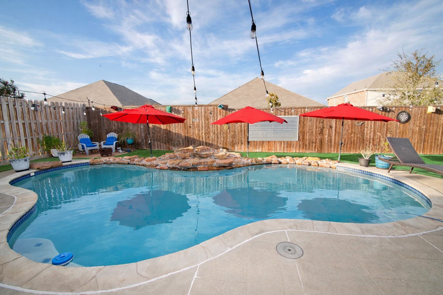 757 Winding Oak Bend Lake Dallas TX 75065