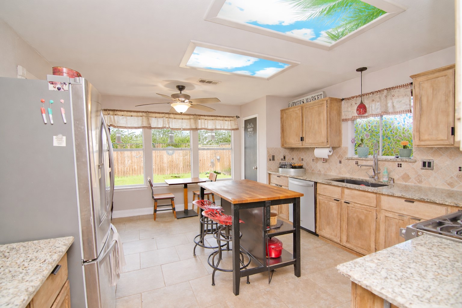 757 Winding Oak Bend Lake Dallas TX 75065