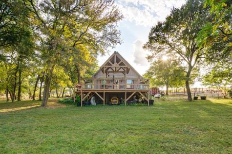 190 Hcr 3138 N Bynum TX 76631