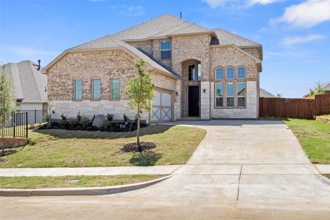 1105 Whispering Hill Drive Mansfield TX 76063
