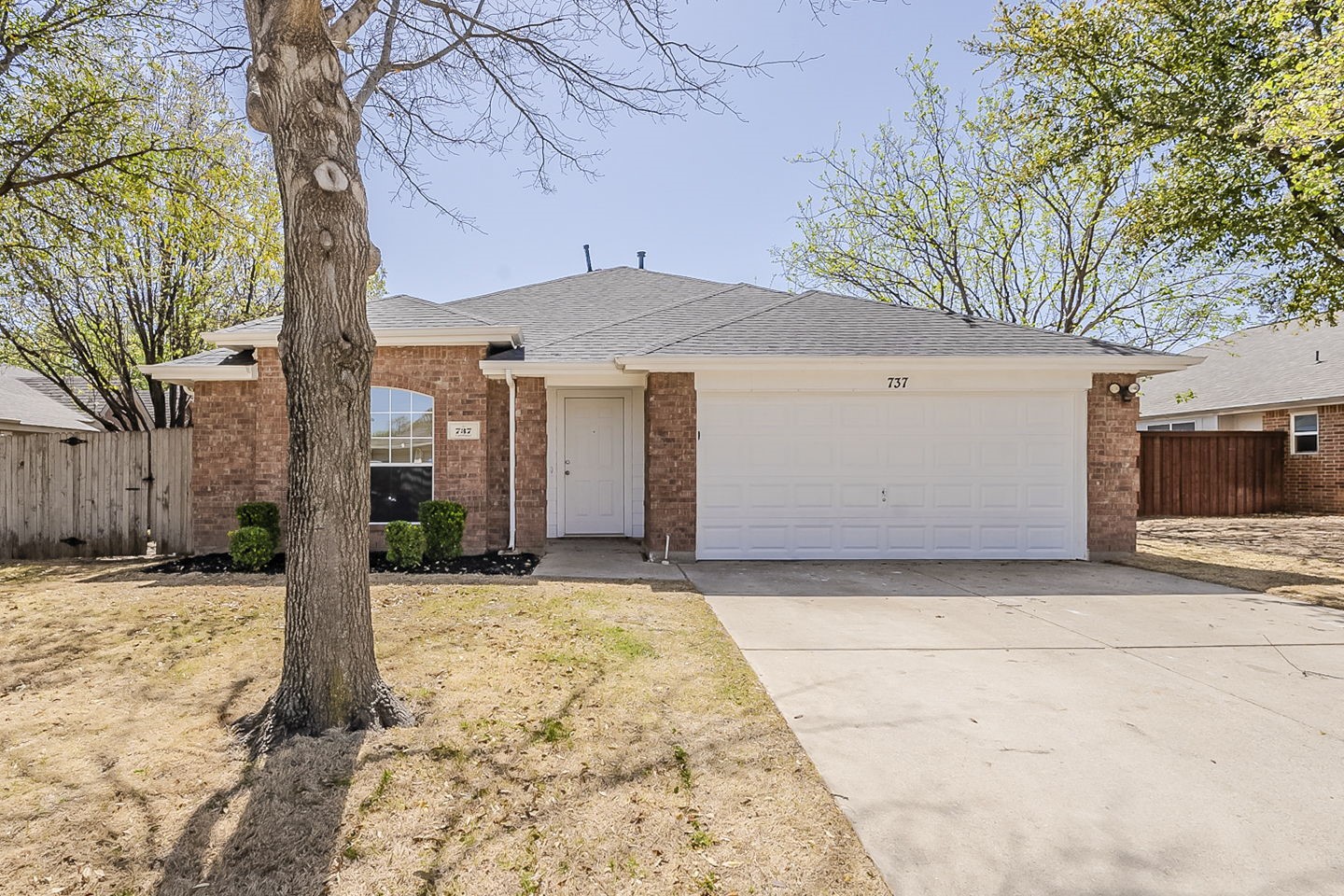 737 Cardinal Drive Saginaw TX 76131