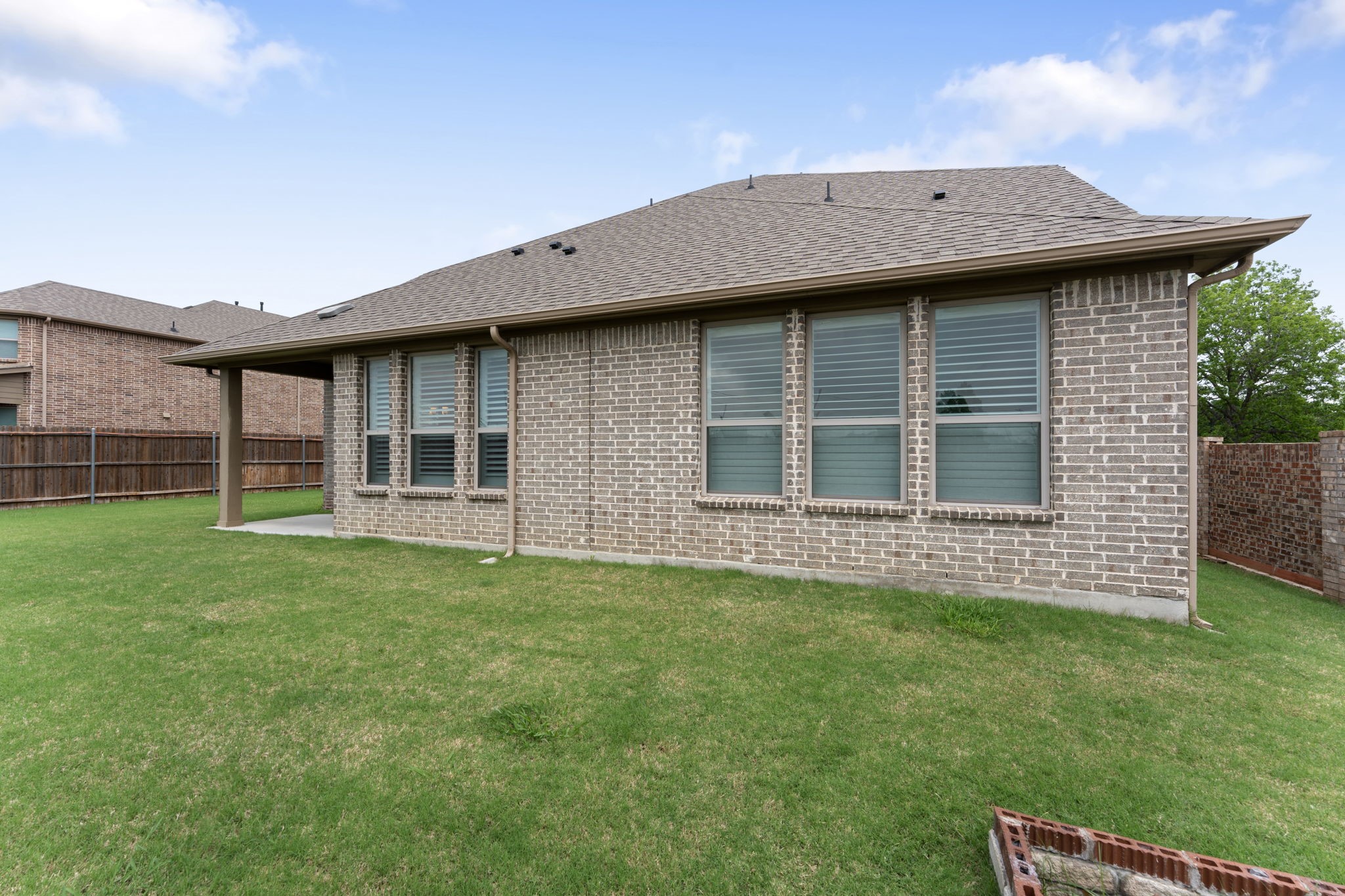 976 E Villas Court Lewisville TX 75067