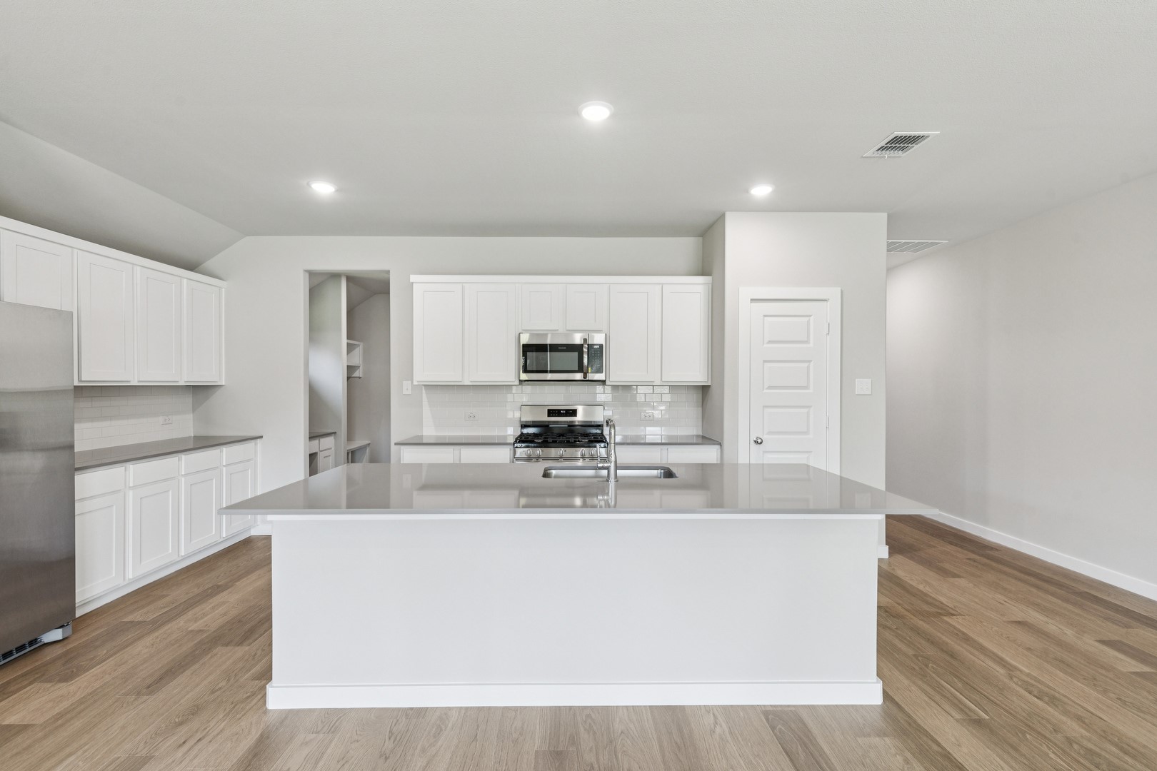 421 Hundred Acre Drive Waxahachie TX 75165
