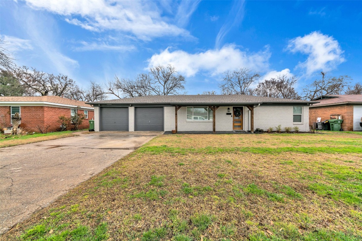 3516 Reeves Street North Richland Hills TX 76117