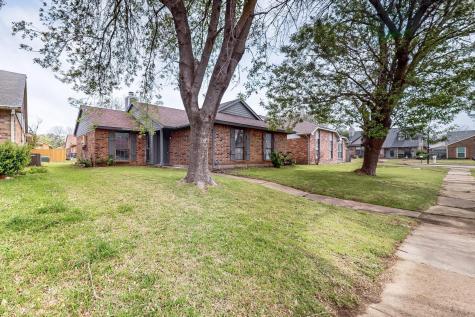 9315 Dumfries Drive Dallas TX 75227