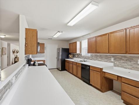 6308 St James Place Denton TX 76210