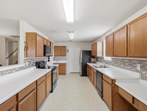 6308 St James Place Denton TX 76210