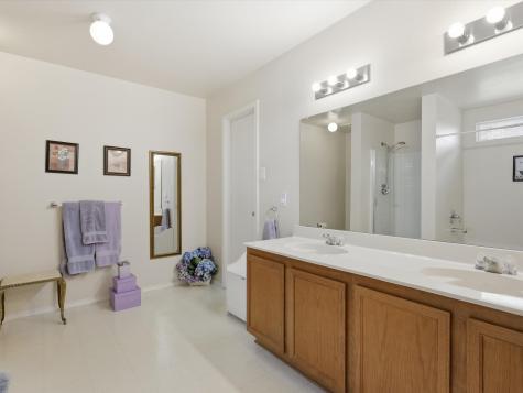 6308 St James Place Denton TX 76210