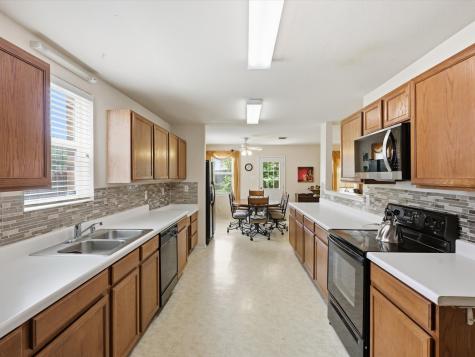 6308 St James Place Denton TX 76210
